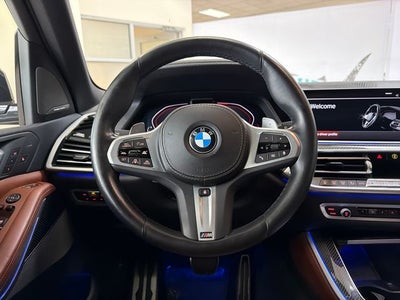 2022 BMW X5 M50i