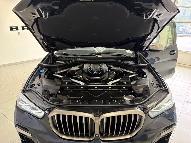 2022 BMW X5 M50i