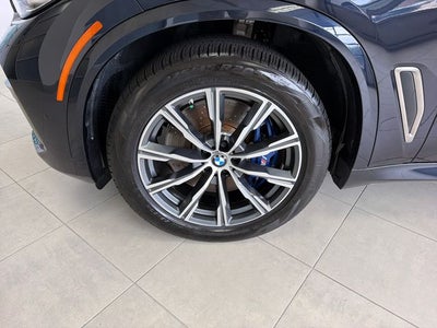 2022 BMW X5 M50i