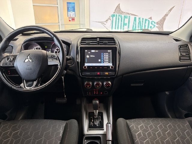 2025 Mitsubishi Outlander Sport 2.0 LE
