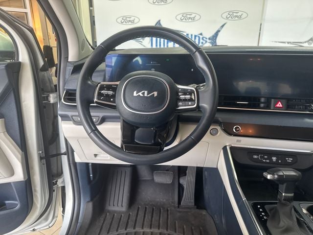 2025 Kia Carnival EX