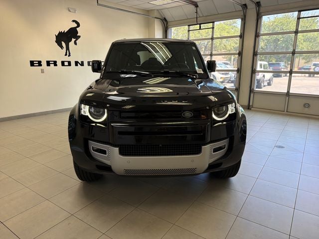 2025 Land Rover Defender 110 S
