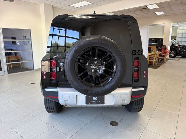 2025 Land Rover Defender 110 S