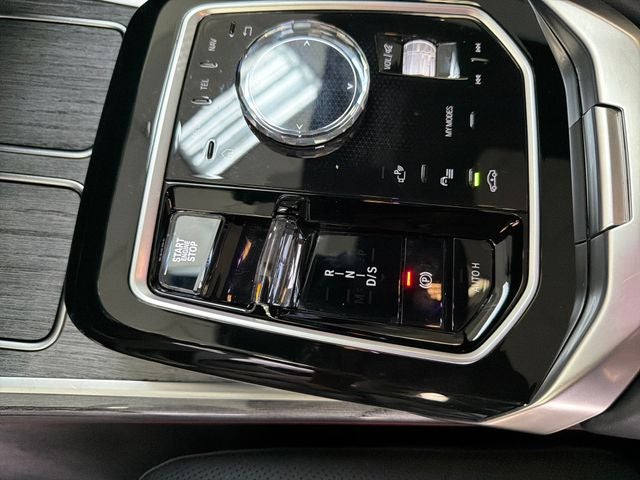 2024 BMW 7 Series 740i