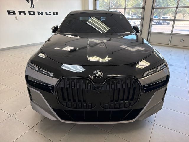 2024 BMW 7 Series 740i