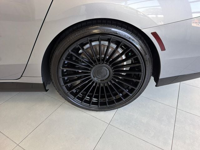 2024 BMW 7 Series 740i