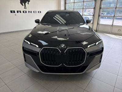 2024 BMW 7 Series 740i