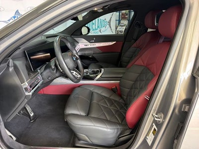 2024 BMW 7 Series 740i