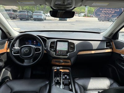 2024 Volvo XC90 B6 Plus Bright Theme 6-Seater