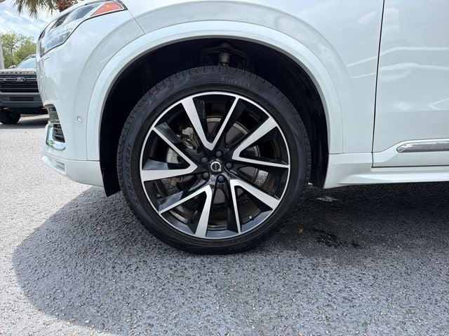 2024 Volvo XC90 B6 Plus Bright Theme 6-Seater