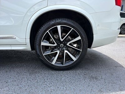 2024 Volvo XC90 B6 Plus Bright Theme 6-Seater