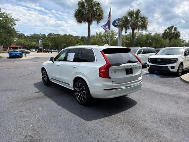 2024 Volvo XC90 B6 Plus Bright Theme 6-Seater