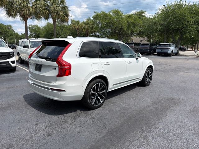 2024 Volvo XC90 B6 Plus Bright Theme 6-Seater